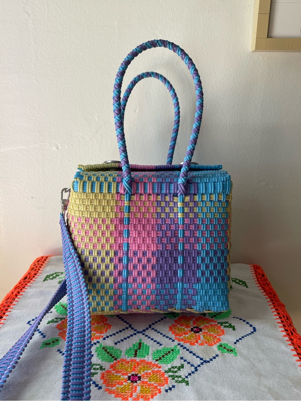 El Cholo’s Kid Woven Cross Body Bag